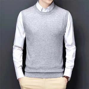 Gilet da uomo maglione coreano girocollo business casual versione aderente nero grigio chiaro senza maniche gilet lavorato a maglia top maschile marca 220114