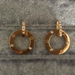 Weißer Stein Gold Silber Rosenfarben Mode Ohrstecker Schlammbohrer Klassisches Design Ohrringe Edelstahl Ring Stil Liebe Frauen Schmuck Großhandel