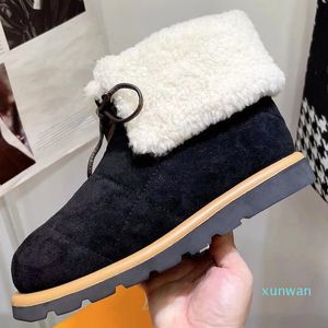 Nowe buty śniegowe Kobiety wełna kołnierzowe Ciepłe koronki w górę kostki Boot Wygodne Płaskie Plus Bawełniane Buty Marka Design Panie