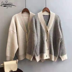 Vintage Lazy Wind Single Row Buckle Sweater V-Neck Korea Kardigan Lös Chic Oregelbunden Diamant Texture Coat Kvinna 12031 210427