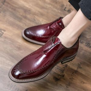 2022 Nähgarn Designer Herren Bräutigam Schuhe Friseur Luxus Flache Walking Kleid Party Schuhe