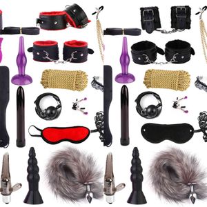 NXY Vibrators Sexiga läder BDSM Kits Plush Bondage Fox Tail Vibrator Set Handbojor Spel Anal Plug Nipple Clamps Leksaker för par 1120