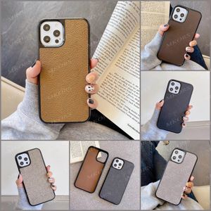 Deluxe Premium Leather Phone Cases for iPhone 12 12pro 11 Pro 11pro X Xs Max Xr 8 7 Plus High Quality Fashion Back Skin Flower Letter Smartphone Case Cover