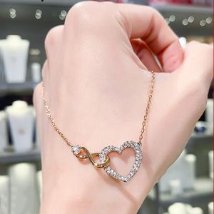 Pendant Necklaces Figure 8 Clavicle Chain Fashion Jewelry Heart Charm Cute Necklace Female Crystal Romantic Gift Bangle Bracelet Ring Jewelry Set