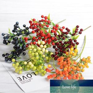 Mini Sztuczne Jagody Kwiat Boże Narodzenie Owoce Fałszywe Berry i Mała Pianka Kwiaty Dekoracja Wedding Home Table Artandment1