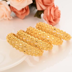 Gul 24 k fin solid guld gf manschettbangle kvinnor Dubai brud bröllopet etiopiska armband Afrika smycken charm party gåvor 1 sts eller 4st