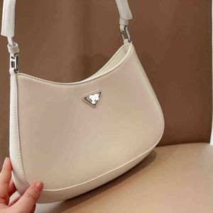 New Armpit Bag Retro Shoulder Leather Middle Age Uette High Class Elegant Handbag Women 2021 Fashion Korean Version