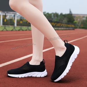 2021 Luxury Desginalers Womens Fashions Gabardine Gummi Platform Skor Inspirerad av Motocross Ovanusuell designer Canvas Sneakers18