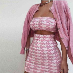 Mulheres Primavera Malha Cardigans Camisola Conjunto Novo Loose Elegaht Doce Rosa Rosa Espinhada Pull Femme Casual Casaco Crop Top Skirt Set Short X0428