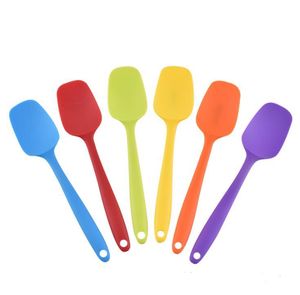 Silicone Cream Butter Spatula Tools Kitchen Mixing Batter Scraper Brush Butters Mixer Scrapers Durable Baking Cake Spatulas