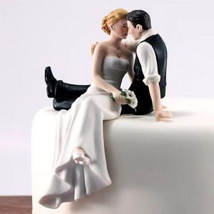 Оформление партии Свадебное одолжение и украшение - вид любви невесты Groom пара фигурка торт топпер
