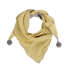 冬の子供の首のスカーフの赤ちゃんの綿の三角形のスカーフ純粋な色の暖かいスカーフかわいいボール秋のビブズカラフル