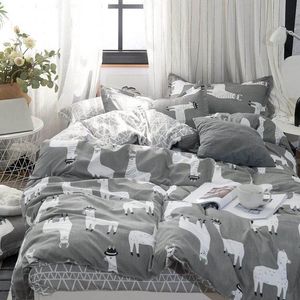 Bedding Sets Llama Alpaca Flamingo 4pcs Girl Boy Kid Bed Cover Set Duvet Adult Child Sheets Pillowcases Comforter 61024