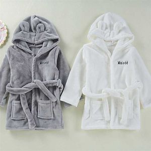 Baby Girls Boys Robes Children Bathrobe Hooded Cap Soft Velvet Robe Pajama Kids Coral Warm Clothes Baby Lovely Home Clothes 211023