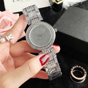 Zegarki marki Kobiety Lady Girls Crystal Style Metal Steel Band Quartz Wrist Watch Co07