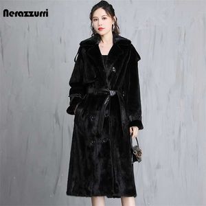 Nerazzurri inverno lungo nero caldo spesso soffice pelliccia di visone finto trench per le donne con cintura in pelle allentata moda coreana 211110