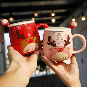 クリスマスプレゼント漫画かわいいカップの子鹿プリントふたスプーン創造的な素敵なカップル磁器カップオフィスかわいいファッションコーヒーカップマグスVT1707