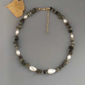 collana corta in pietra naturale design creativo di ghiaia irregolare mix di perle d'acqua dolce gioielli per girocollo da donna alla moda