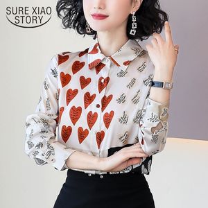 Moda Silk Blusa Polo Collar Cardigan Mulheres 2021 Outono de Manga Longa Camisa Coração Impressão Blusa Casual Elegante Tops 8094 50 210317
