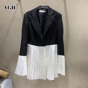 Vintage Hit Color Coat For Women V Neck Flare Sleeve Patchwork Ruched Elegant Coats Female Spring Clothing Fashion 210531