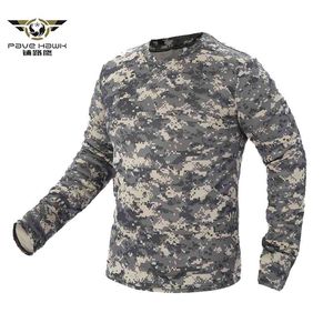 Taktisk militär kamouflage T Shirt Män Andas Snabbtork US Army Combat Full Sleeve Outwear T-shirt för män S-3XL 210623