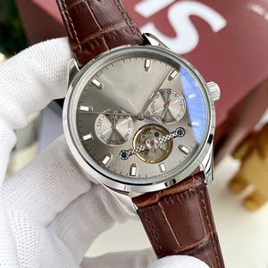 Uhren Herrenuhr Edelstahlgehäuse Lederarmband Saphir Hohlschwungrad Multifunktionale Mechanik