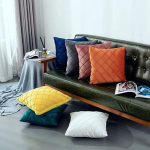 Cushion/Decorative Pillow Solid Color Decorative Pillowcase Yellow White Velvet Soft Short Plush Plaid Cushion Cover Home Sofa Decor Throw P