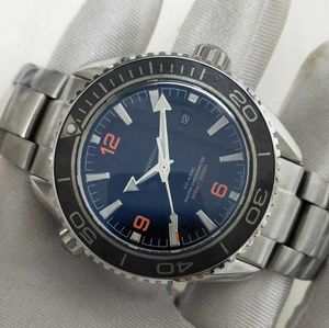 2019 beste Fabrik Automatik Cal 8900 Uhr Schwarz Keramik Kalender Ozeanuhren Vollstahl 45MM 007 Dive 600m Planet Leuchtende Armbanduhren