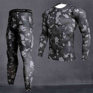 Men's Camouflage Thermal underwear set Long johns winter Thermal underwear Base layer Men Sports Compression Long sleeve shirts 210910