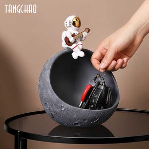 Astronaut Figurine Box Resin Decor Key Storage Art Multi-Function Living Room Table Figurines Home Decorative