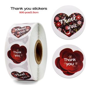 Adesivi adesivi a forma di amore rosso 500PCS Rotolo 2,5 cm 1 pollice Grazie mille Etichetta rotonda per regali di festa Decorazione festiva aziendale