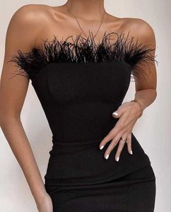 女性のセクシーなストラップレスデザイナーの羽のナイトクラブパーティードレスレディーストレンディな膝丈包帯vestido 210527