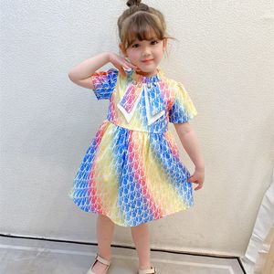 High -End -Kinder Sommer Neues Kurzarm -Kleid für fremde Style von Kinderstuhl Prinzessin Rock Sommertemperamentrock