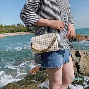 Kvällsäckar Kvinnors PU Shoulder Bag Chain Stitching Plaid CrossBody Lattice Small Square Clutch Handväska Plånbok Mobil