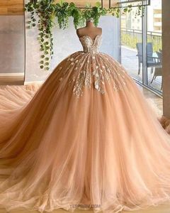 Новинка 2021 года, платье Quinceanera для выпускного вечера без бретелек, винтажное бальное платье цвета шампанского с кружевной аппликацией, вечерние платья Sweet 15 328 328