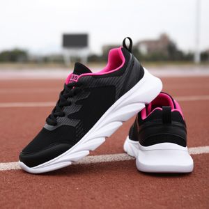 Wholesale Tennis Men Womens Sports Running Shoes Super Light Breathable Runners Black White Pink Outdoor Sneakers SIZE 35-41 WY04-8681