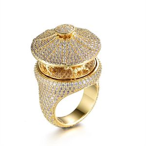 Cluster Rings Hip Hop Micro pavimentato 5A + CZ Stone Bling Iced Out Carousel Big Finger For Men Rapper Jewelry Oro argento Colore regalo