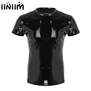 IiniInim Mens Wetlook 탑 펑크 패션 의류 가짜 가죽 남성 티셔츠 야간 파티 클럽 복장 근육 꽉 T 셔츠 210324