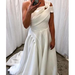 Unique Design One-shoulder A Line Wedding Dresses Bridal Gowns Vestidos De Novia Plus Size Straps dresses