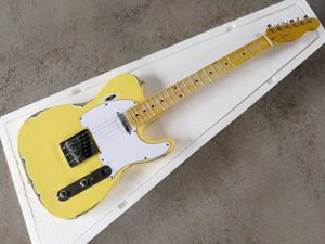 Sarı Vintage Retro Elektro Gitar, Beyaz Pickguard, Akçaağaç Klavye, Krom Donanım, İstediğiniz gibi özelleştirilmiş.