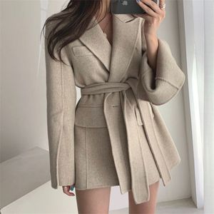 [EWQ] Koreanska höstdräktkragen One Knapp Bandage Waist Stängt Split Långärmad Varm Wool Coat Kvinna Mode Vinter 16E3209 211110