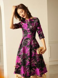 Casual Dresses Spring Summer Jacquard Dress Ärm Brocade England Style Mid Calf Women Party Evening Clothing Ball Crow