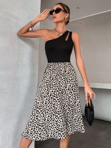 Kontrast Leopard One Shoulder Cut Out Klänning Hon