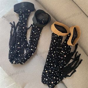 Schwarze hohle lange Handschuhe elastische Mesh-Fäustlinge Sommermode Netzhandschuhe Sexy Kristallhandschuh für Nachtclub