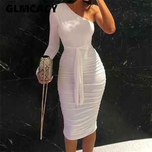 Women Elegant Fashion Sexy White Cocktail Party Slim Fit Dresses One Shoulder Belted Ruched Design Bodycon Midi Dress 210915