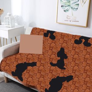 Classic Cartoon Mouse Printed Blanket Super Mjuka Varma Blanketter Europa Amerika Style Nap Sova Kasta filtar för vuxna Baby