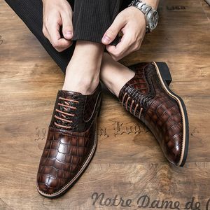 black Brown handmade Skateboard shoes Crocodile pattern fashion loafers party wedding dress shoes men flats Footwear