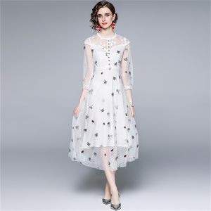 Белое сладкое вышивка сетчатая вечеринка платье старинные летние женщины кружева пэчворк высокая талия случайный тонкий платья халат 210519