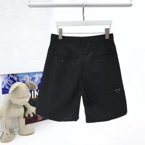 21ss Europe America short trousers designer casual pants High quality Imported nylon material comfortable inverted triangle metal badge design summer shorts