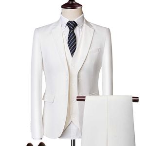 素晴らしい新郎の男性のウエディングのプロムスーツグリーンスリムフィットタキシードメンズ正式なビジネスワークのスーツ3ピースセットコスチュームHomme 2pices x0909